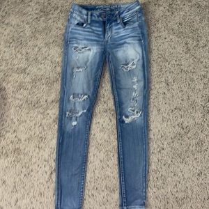 American Eagle ripped jegging skinny jeans